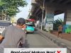 Viral! Taksi Hijau di H Naman Lawan Arah, Bikin Macet 10 Menit | Otista News