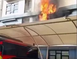 Kebakaran Terbatas Landa Lantai 2 Polres Metro Jakarta Barat, Polisi: Dokumen Penting Aman