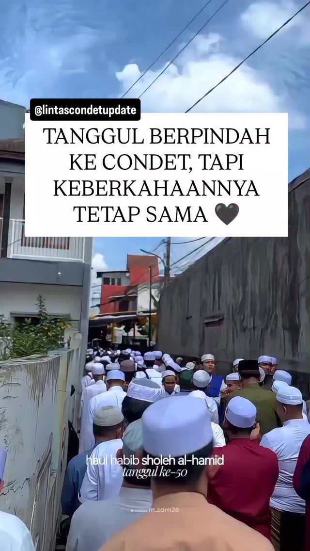 Suasana khidmat Haul Habib Sholeh Tanggul Condet ke-50