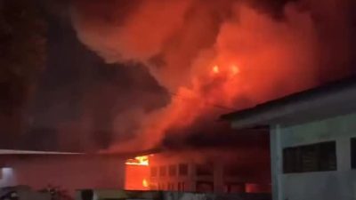 Suasana kebakaran rumah Sri Kartini di Cilangkap Tapos Depok